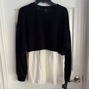 Elegant Black and White Women's Tunic